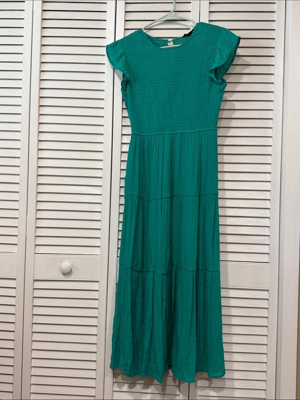 Flutter-Sleeve Green Maxi Dress